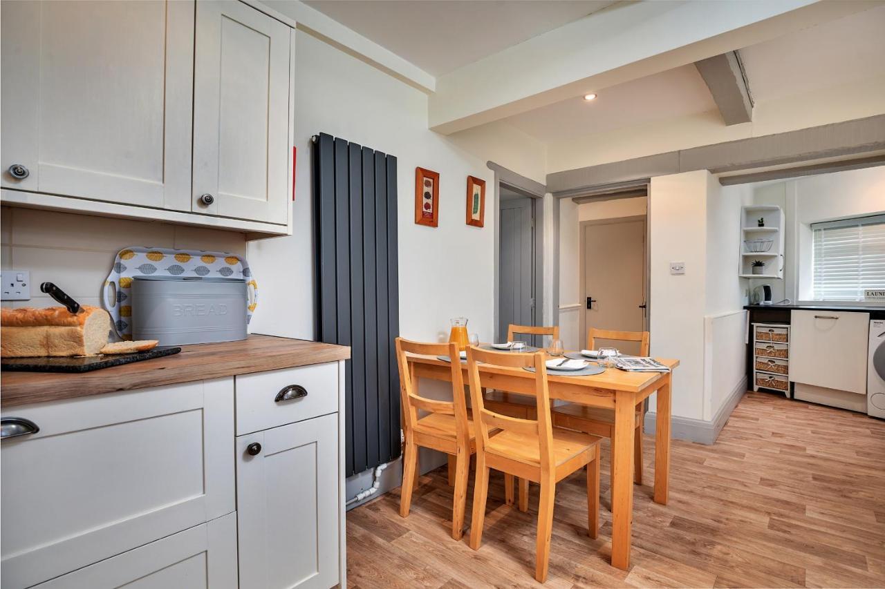 Finest Retreats - Cloggers Cottage Darley Luaran gambar